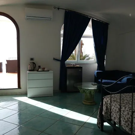 Casola Oda ve Kahvaltı