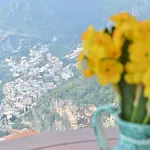 Oda ve Kahvaltı Casola 4*