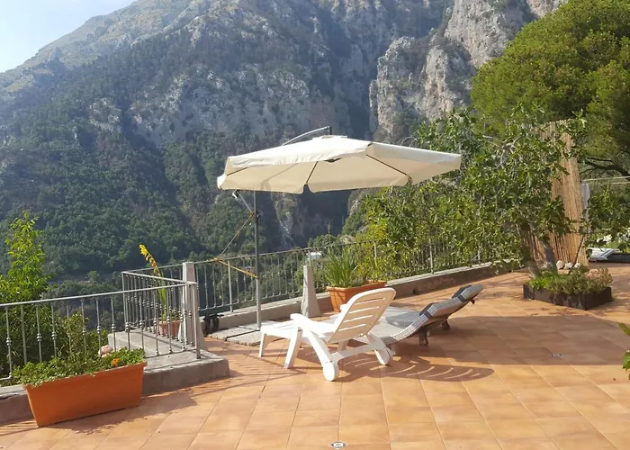 Bed & Breakfast Casola 4*